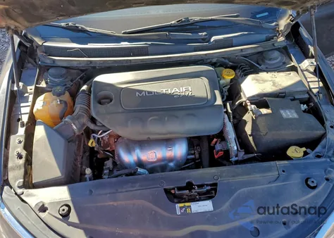 2015 Chrysler 200 Limited z USA, uszkodzony, nr VIN 1C3CCCAB4FN650780